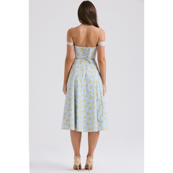 NEW House of CB Saira Soft Blue Vintage Floral Print Dress L+ (XL) - Picture 4 of 17